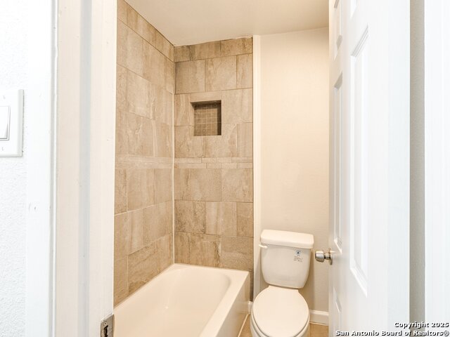 100 Lorenz Rd Property Photo 26