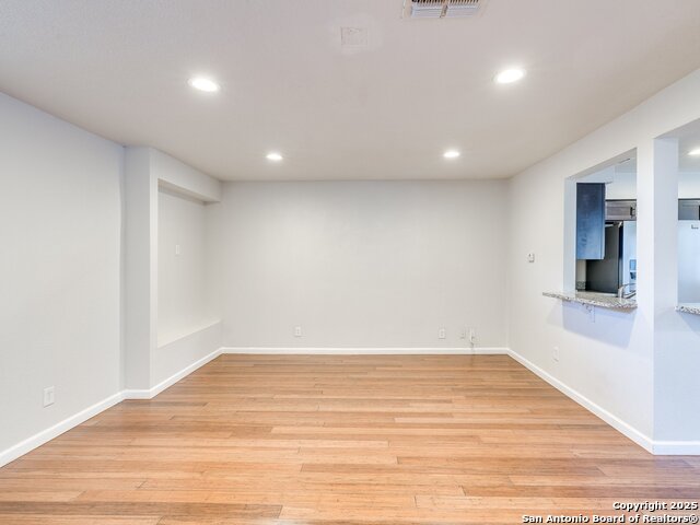 100 Lorenz Rd Property Photo 37