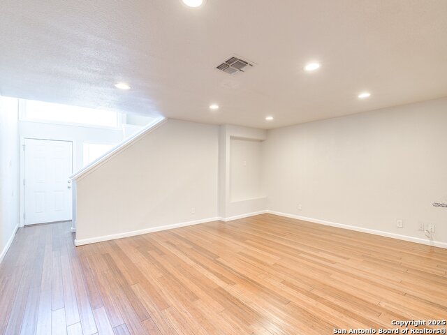 100 Lorenz Rd Property Photo 38