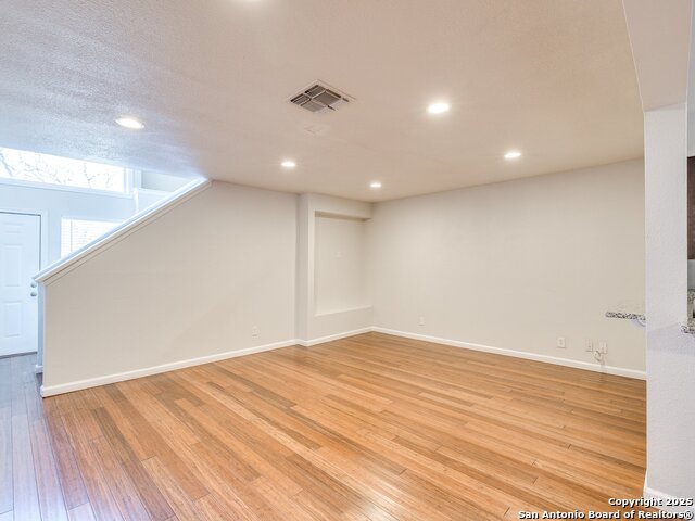 100 Lorenz Rd Property Photo 43