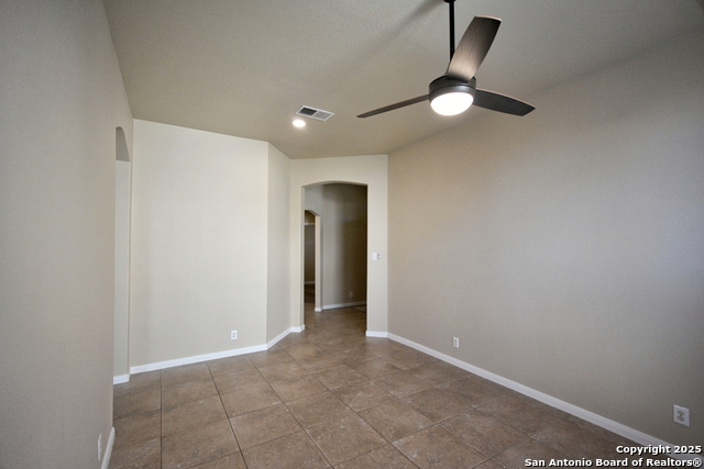 2119 Hidden Mdw Property Photo 7