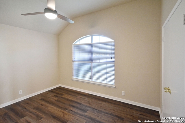 2119 Hidden Mdw Property Photo 9