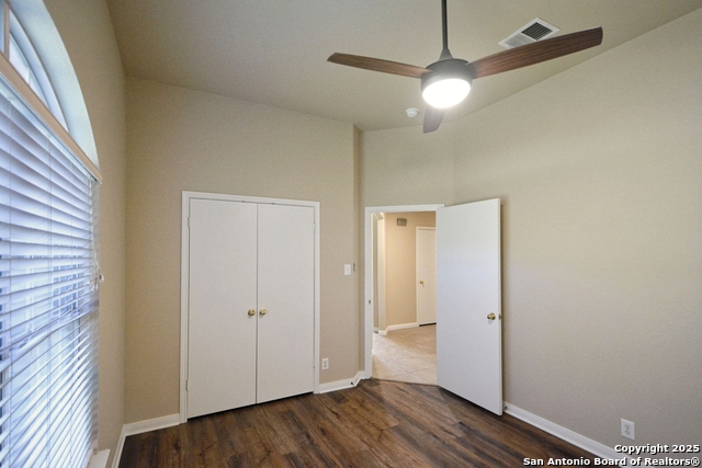 2119 Hidden Mdw Property Photo 12