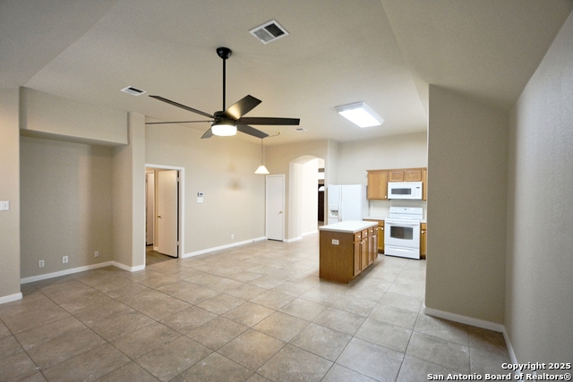 2119 Hidden Mdw Property Photo 26