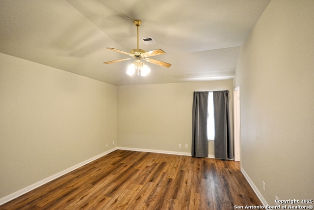 2119 Hidden Mdw Property Photo 30