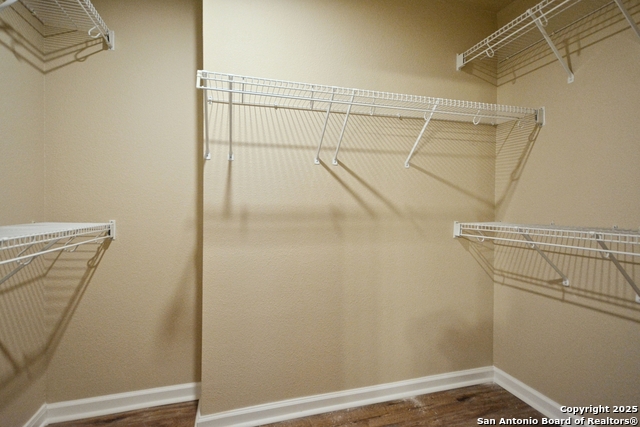 2119 Hidden Mdw Property Photo 34