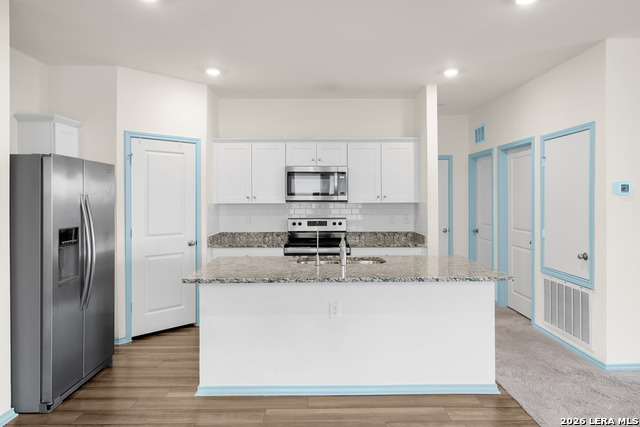5010 Jovian Property Photo 6