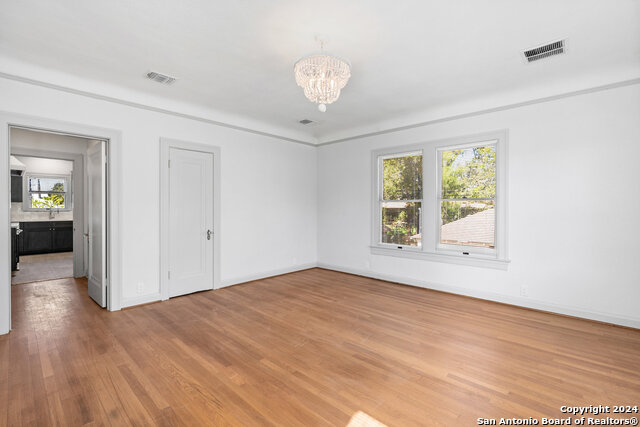 331 W Elsmere Pl Property Photo 20
