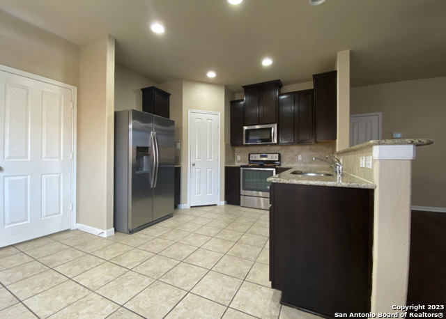 1838 Mobeetie Trail Property Photo 7