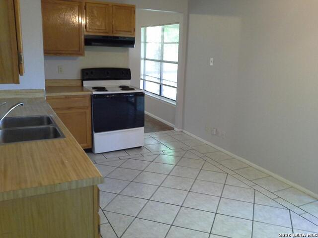 8448 Dixon Ridge Property Photo 4