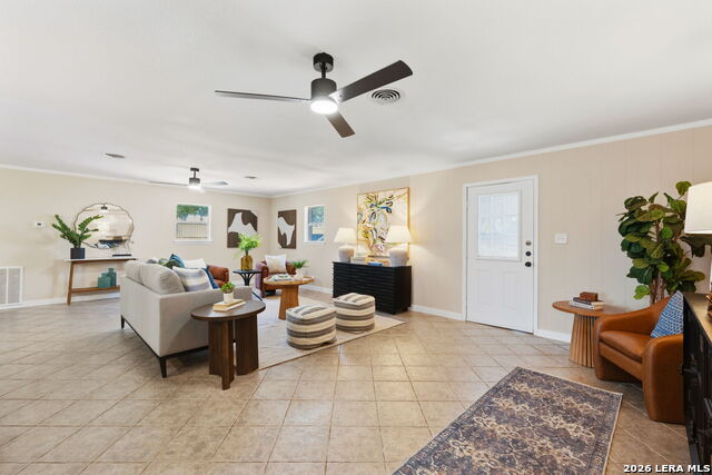 208 S State Highway 16 Property Photo 5