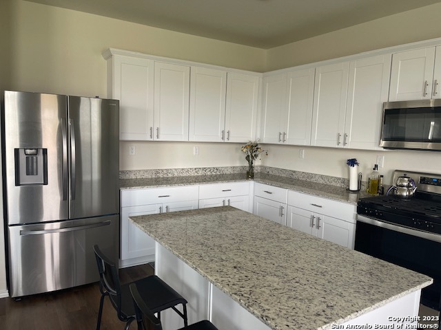 13747 Redtail Landing Property Photo 4