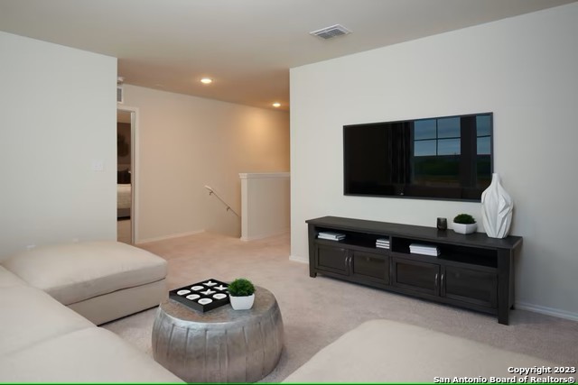 13747 Redtail Landing Property Photo 9
