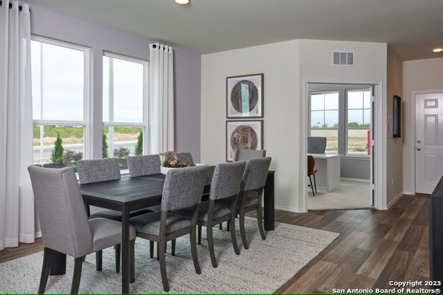13747 Redtail Landing Property Photo 10