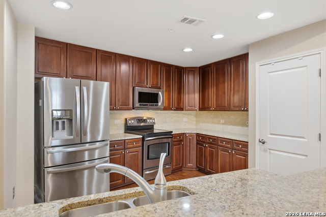 215 Center Property Photo 5
