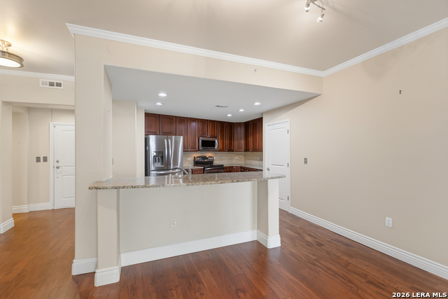 215 Center Property Photo 6