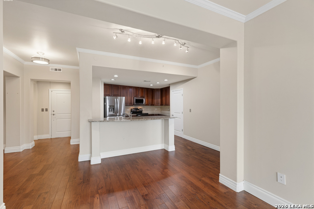 215 Center Property Photo 10