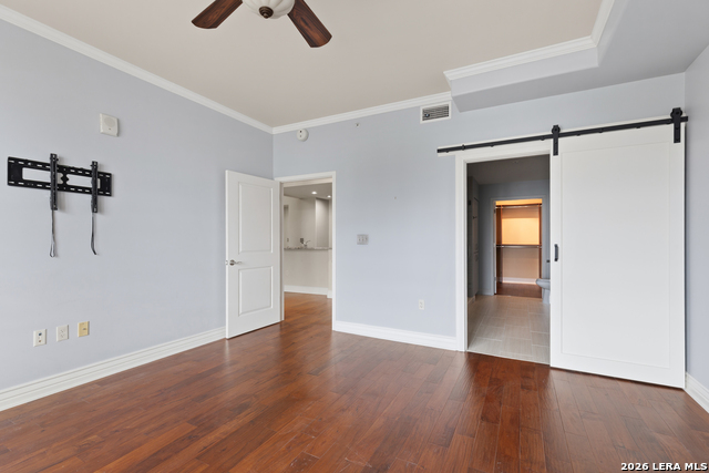 215 Center Property Photo 16