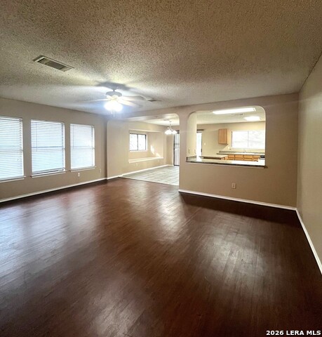 15838 Colton Wl Property Photo 3