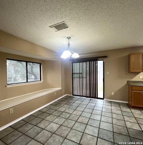 15838 Colton Wl Property Photo 5