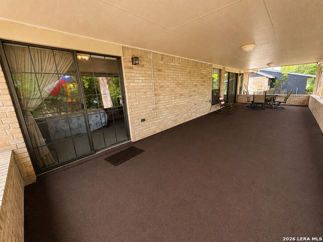 3648 Fox Run Property Photo 5