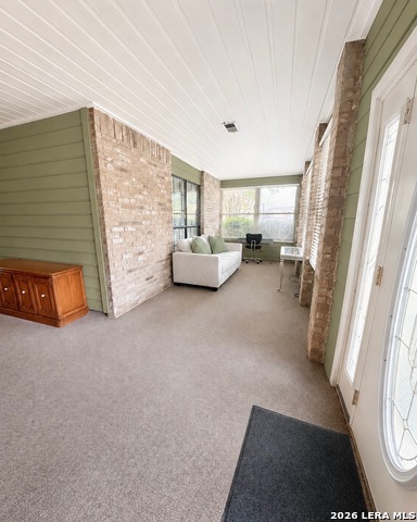 3648 Fox Run Property Photo 6