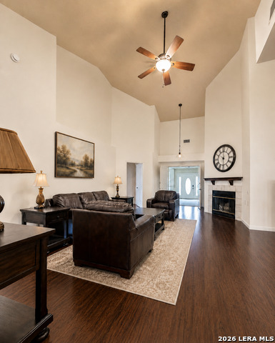 3648 Fox Run Property Photo 8