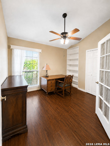 3648 Fox Run Property Photo 23
