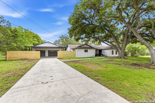 8708 Geronimo Dr Property Photo 3