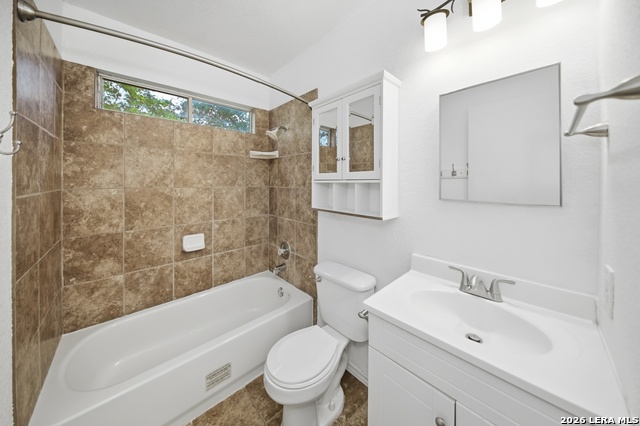 8226 Grand Bnd Property Photo 24