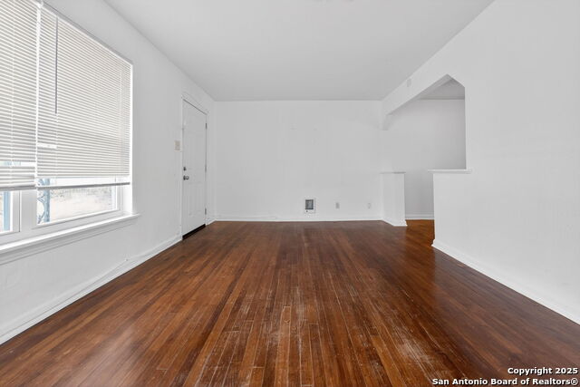 118 Compton #1 Property Photo 6