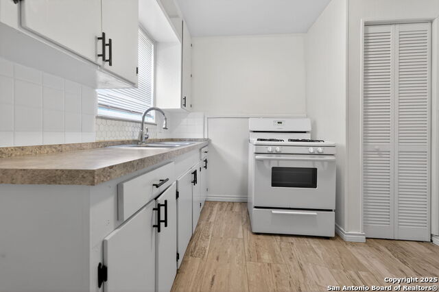 118 Compton #1 Property Photo 11