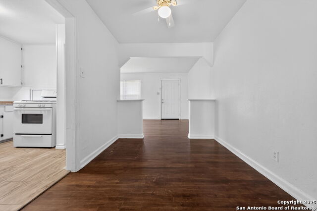 118 Compton #1 Property Photo 12