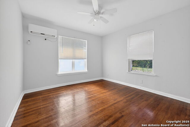 118 Compton #1 Property Photo 15