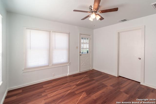 1610 Lennon Ave Property Photo 7