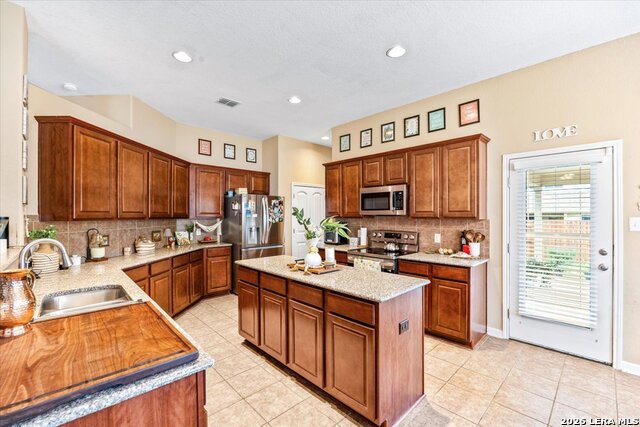 6722 Pleasant Bay Property Photo 3