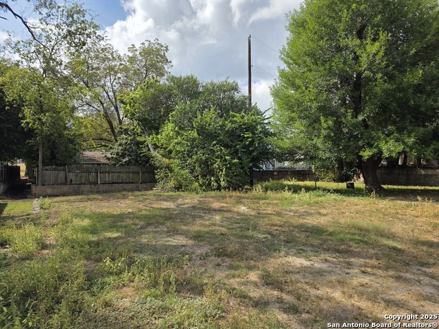330 Montclair Property Photo 5