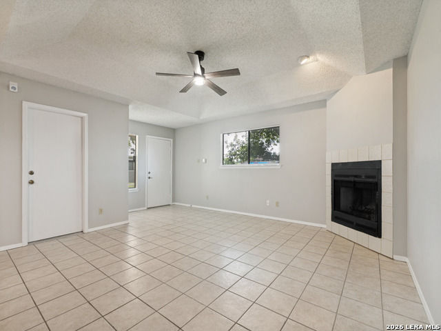 8709 Stream Cir Property Photo 5