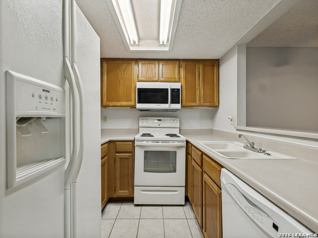 8709 Stream Cir Property Photo 12