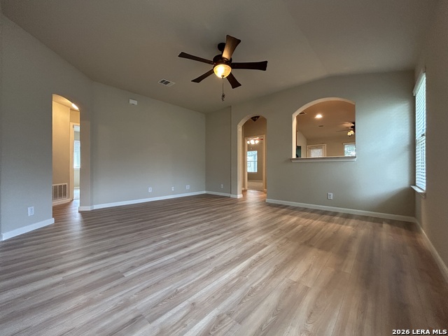 2125 Hazelwood Property Photo 4