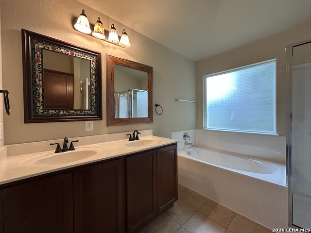 2125 Hazelwood Property Photo 14