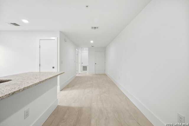 138 Ware Blvd Property Photo 3