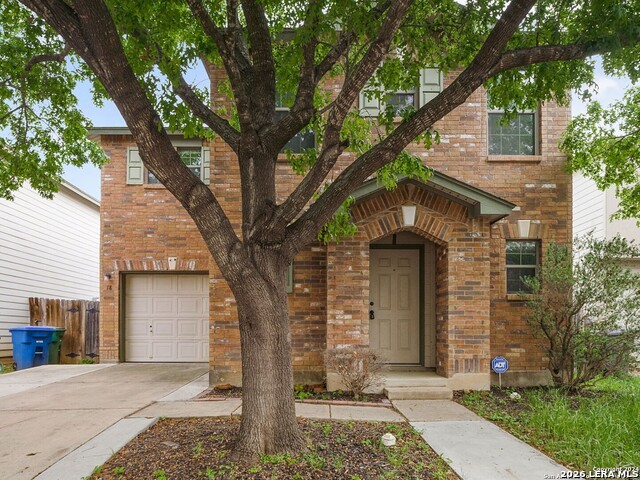 18 Moonwalk Property Photo 1