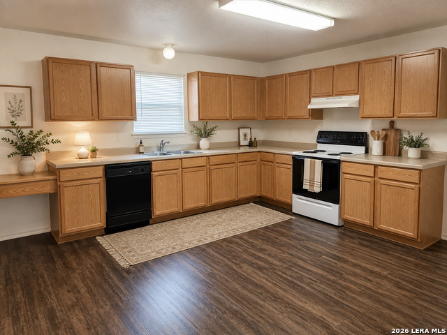 18 Moonwalk Property Photo 4