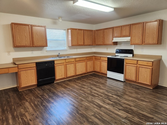 18 Moonwalk Property Photo 5