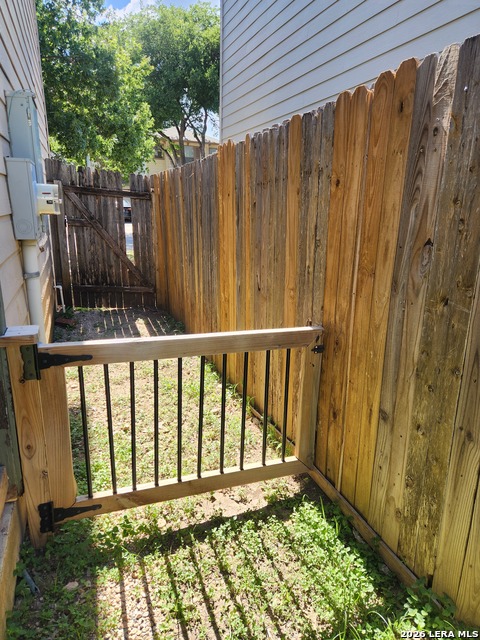 18 Moonwalk Property Photo 27