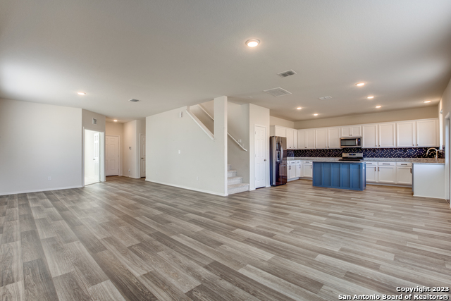 7409 Viridian View Property Photo 2