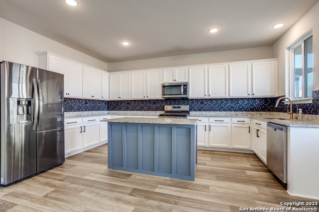 7409 Viridian View Property Photo 3
