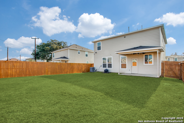 7409 Viridian View Property Photo 12