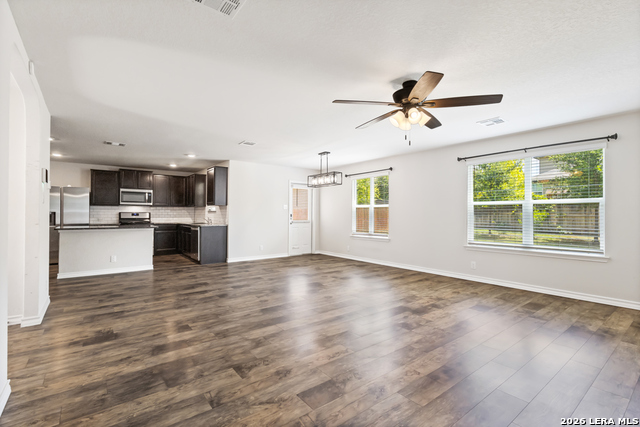 187 Scarlet Macaw Property Photo 5